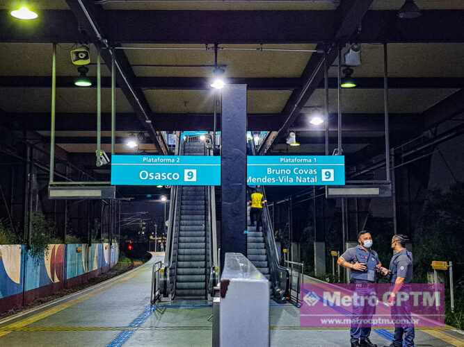 Nova padrão de comunicação na estação Santo Amaro Jean Carlos Metrô