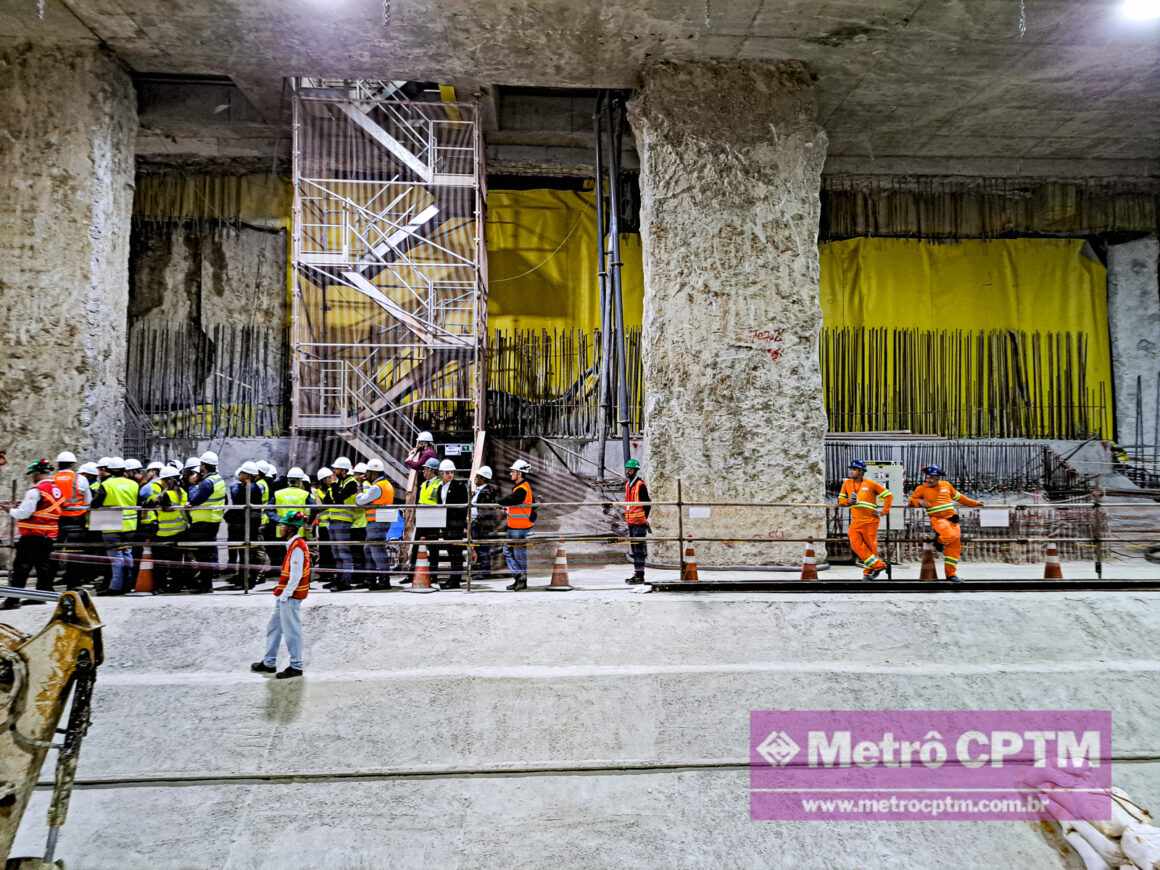 Confira o interior da estação SESC Pompéia da Linha 6 Laranja Metrô CPTM