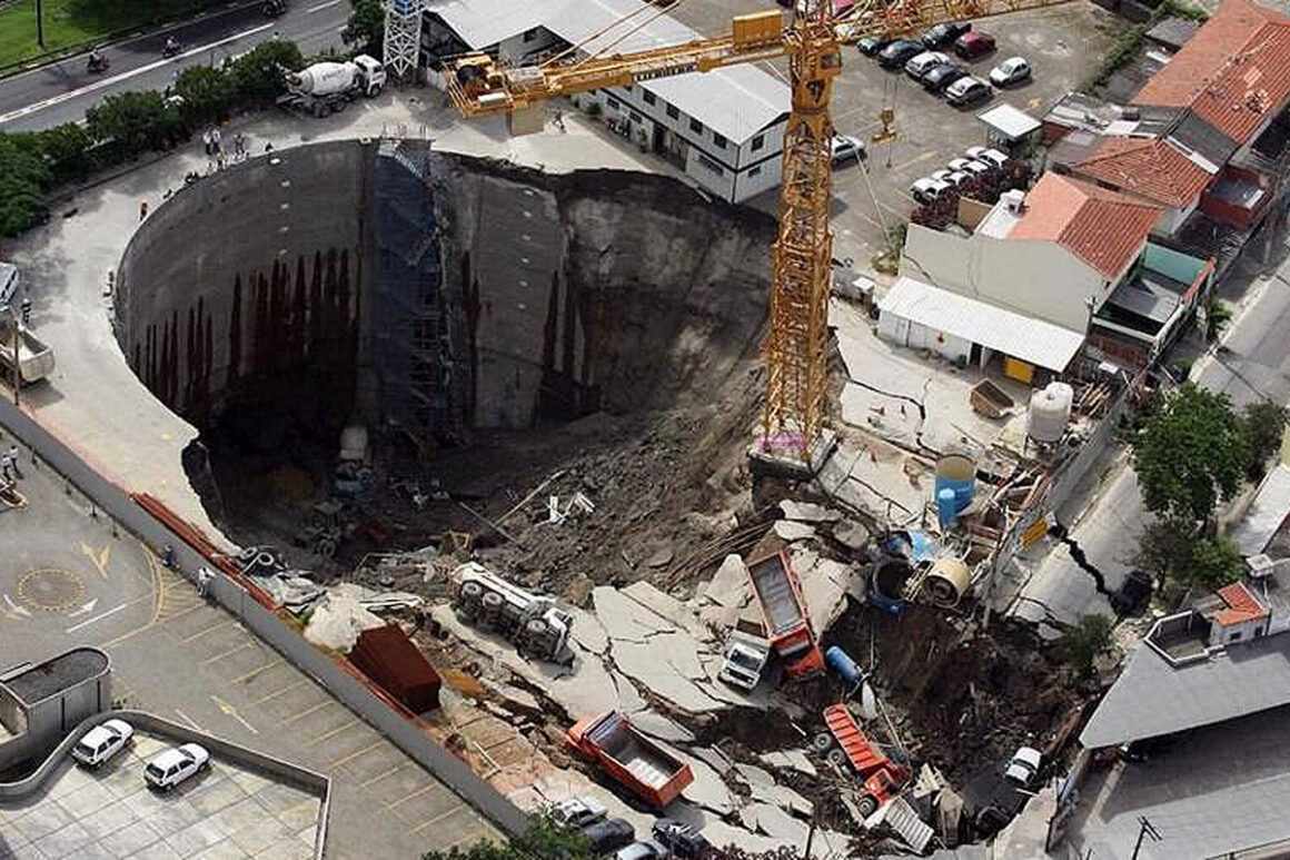 Cratera da estação Pinheiros Justiça condena envolvidos em acidente na