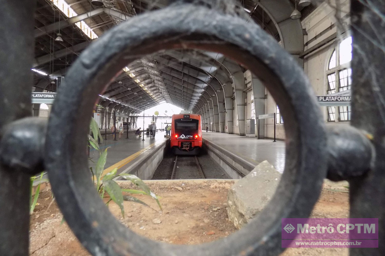 Trem no Paraná: 40 minutos com vista para precipício, diz passageira