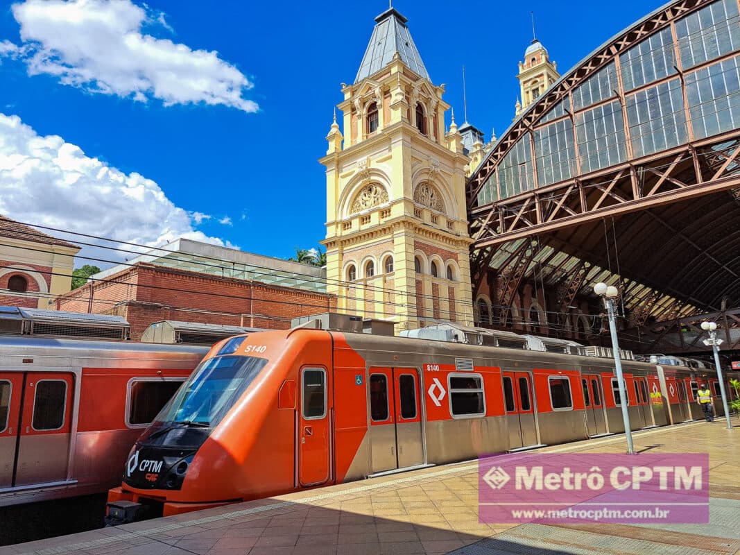 Linha 11-Coral na Estação Luz (Jean Carlos)