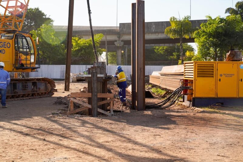 Início Obras da Estação Ipiranga - Linha 15-Prata