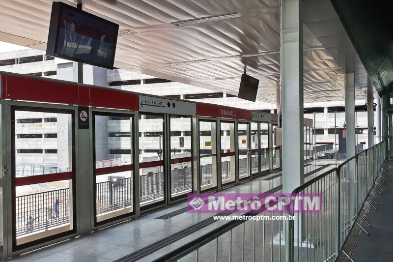 Estação do People Mover no Terminal 3 de Guarulhos