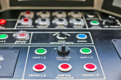 Painel de controle embutido do trem da BYD