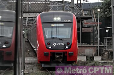 Série 9500 na Estação Caieiras (Jean Carlos)