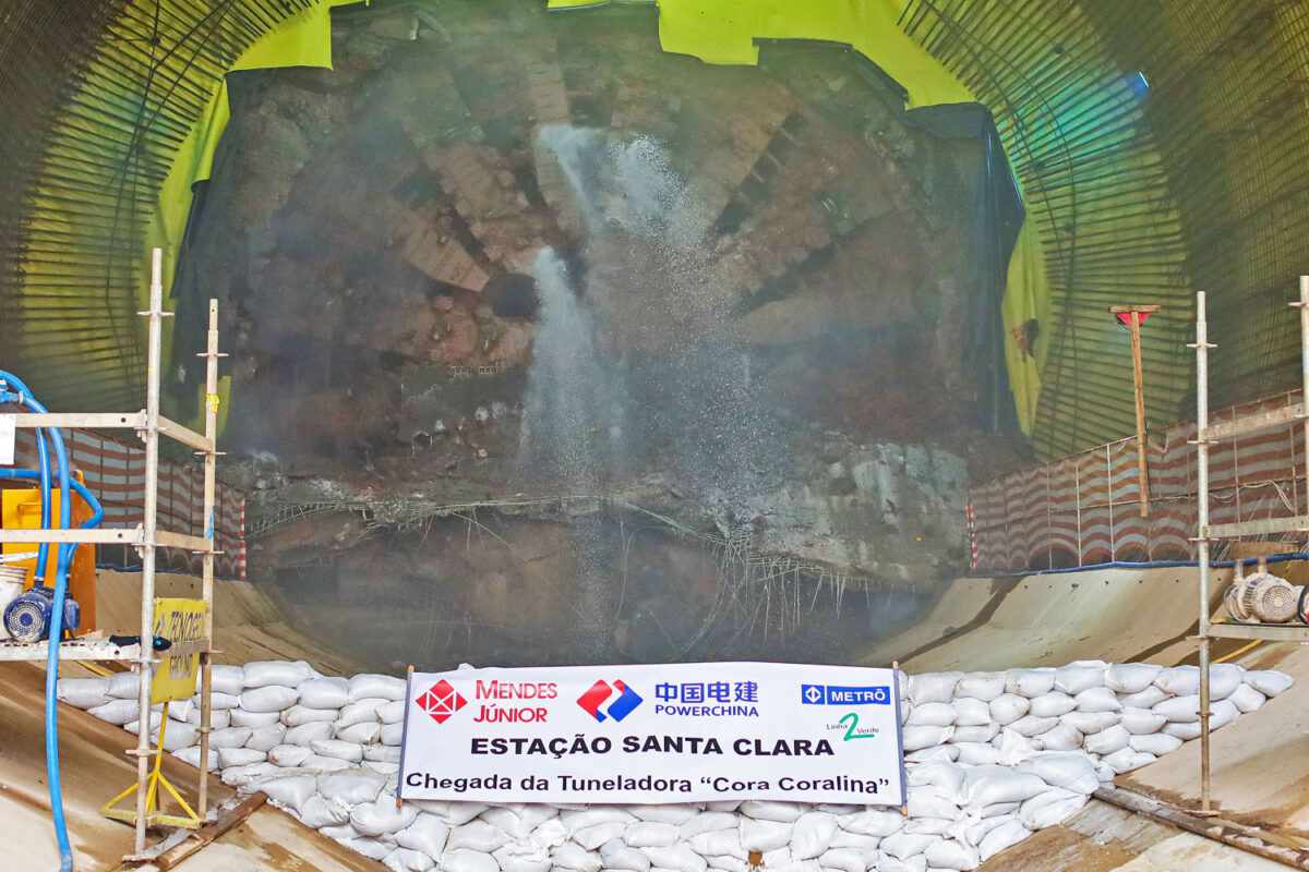 Tuneladora Cora Coralina chega à estação Santa Clara