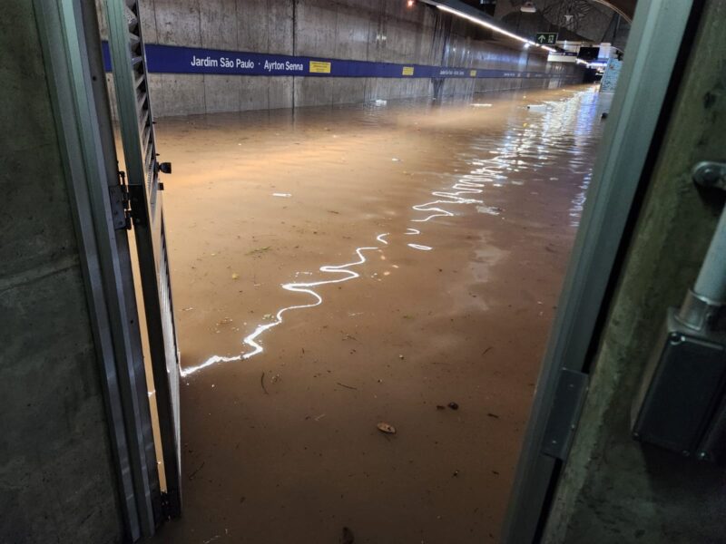 Estação Jardim São Paulo na sexta-feira 23 de janeiro (Reprodução/Redes Sociais)